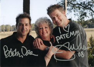 Paula Deen and sons Bobby and Jamie are fans of the patemm(R) pad!